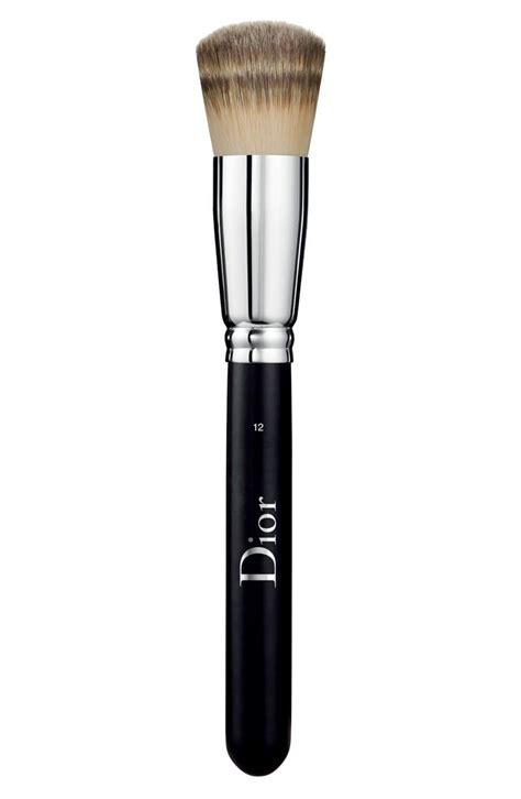 dior foundation brush no 12.